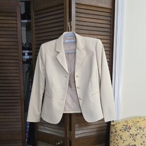 Le Suit Essentials Cream Blazer
